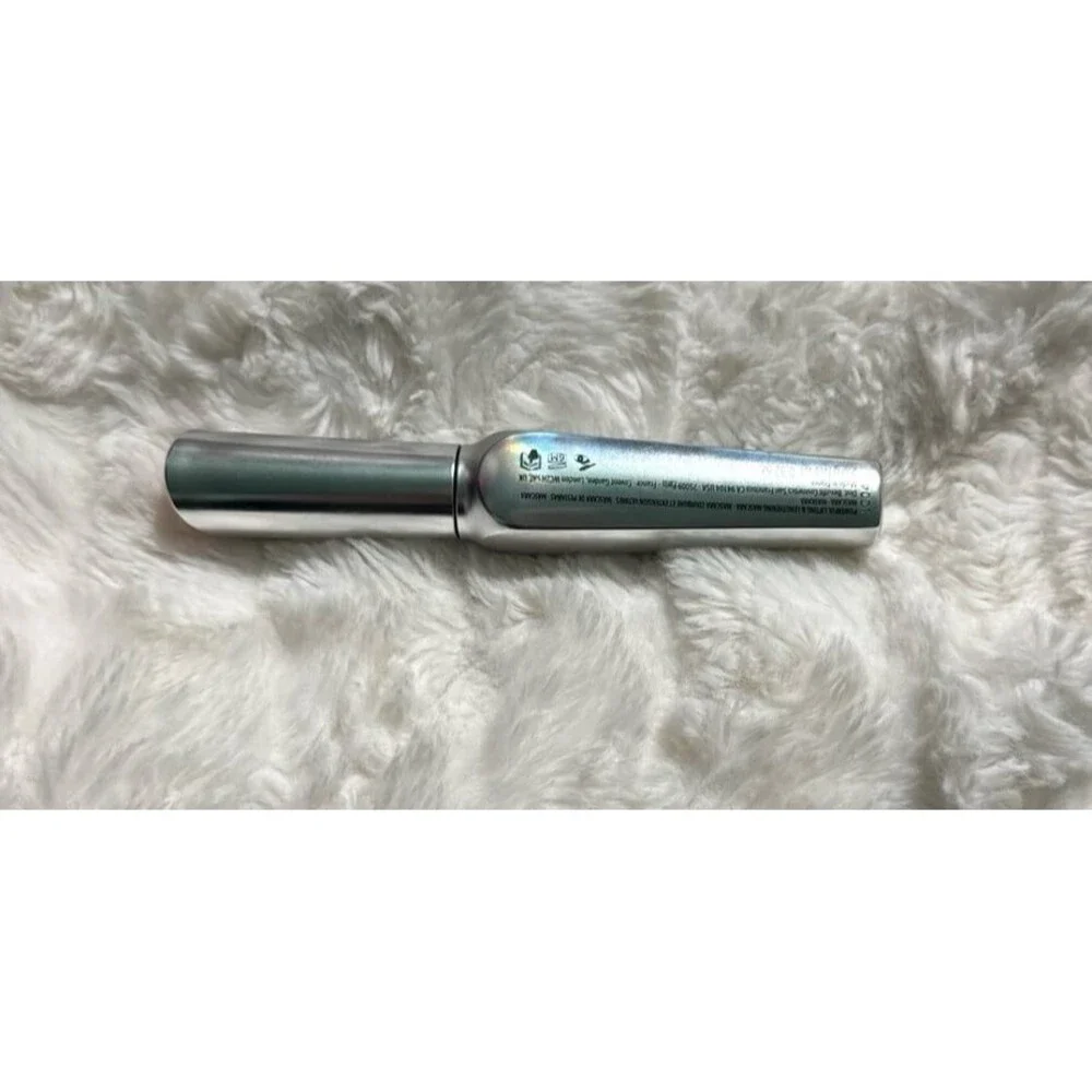 they’re real magnet extreme lengthening mascara